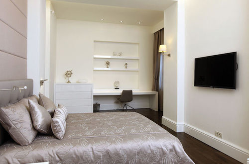 Pera Aparthotel 3*