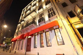 Pera Hotel de apartamente
